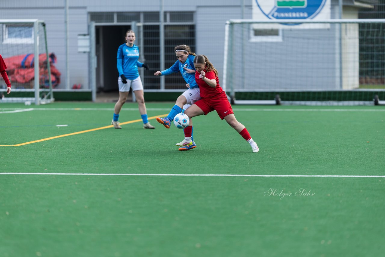 Bild 260 - wBJ VfL Pinneberg - Eimsbuettler TV2 : Ergebnis: 3:5